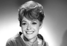 صورة American Actress June Lockhart, Beloved TV “Mother,” Dies at 100