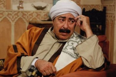 صورة نقيب الممثلين ينفي وفاة صلاح السعدني