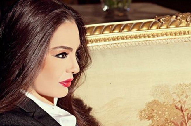 صورة #شيريهان تسجل أغاني مسرحيتها الجديدة في #لبنان