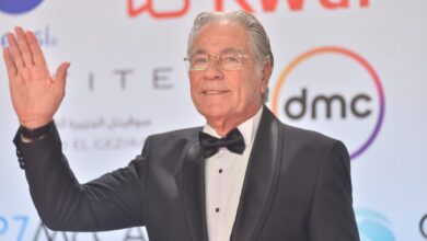 صورة مصطفى فهمي ووعكه صحية جديدة