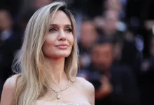 صورة أنجلينا جولي تفاجئ خيرسون بزيارة إنسانية