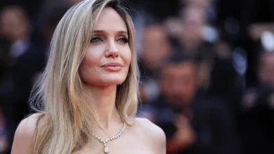 صورة أنجلينا جولي تفاجئ خيرسون بزيارة إنسانية