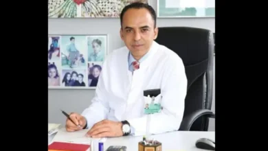 صورة أنغام تشكر طبيبها الفلسطيني بعد نجاح جراحتها الدقيقة في ألمانيا