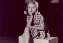 صورة وفاة المغنية والممثلة المعتزلة بيتسي غاي عن عمر 96 عامًا