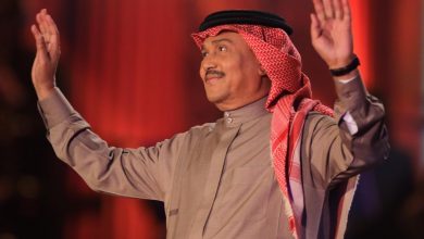 صورة محمد عبده يحيي اولى حفلاته الفنيه في رأس السنه في الرياض