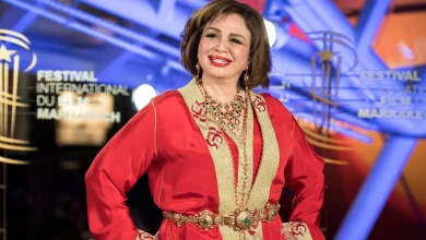 صورة إلهام شاهين تكشف حقيقة الجدل حول فستانها وعلاقتها بلبلبة